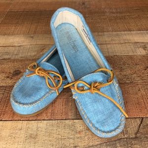 Minnetonka Womens Blue Denim Moccasins Size 7